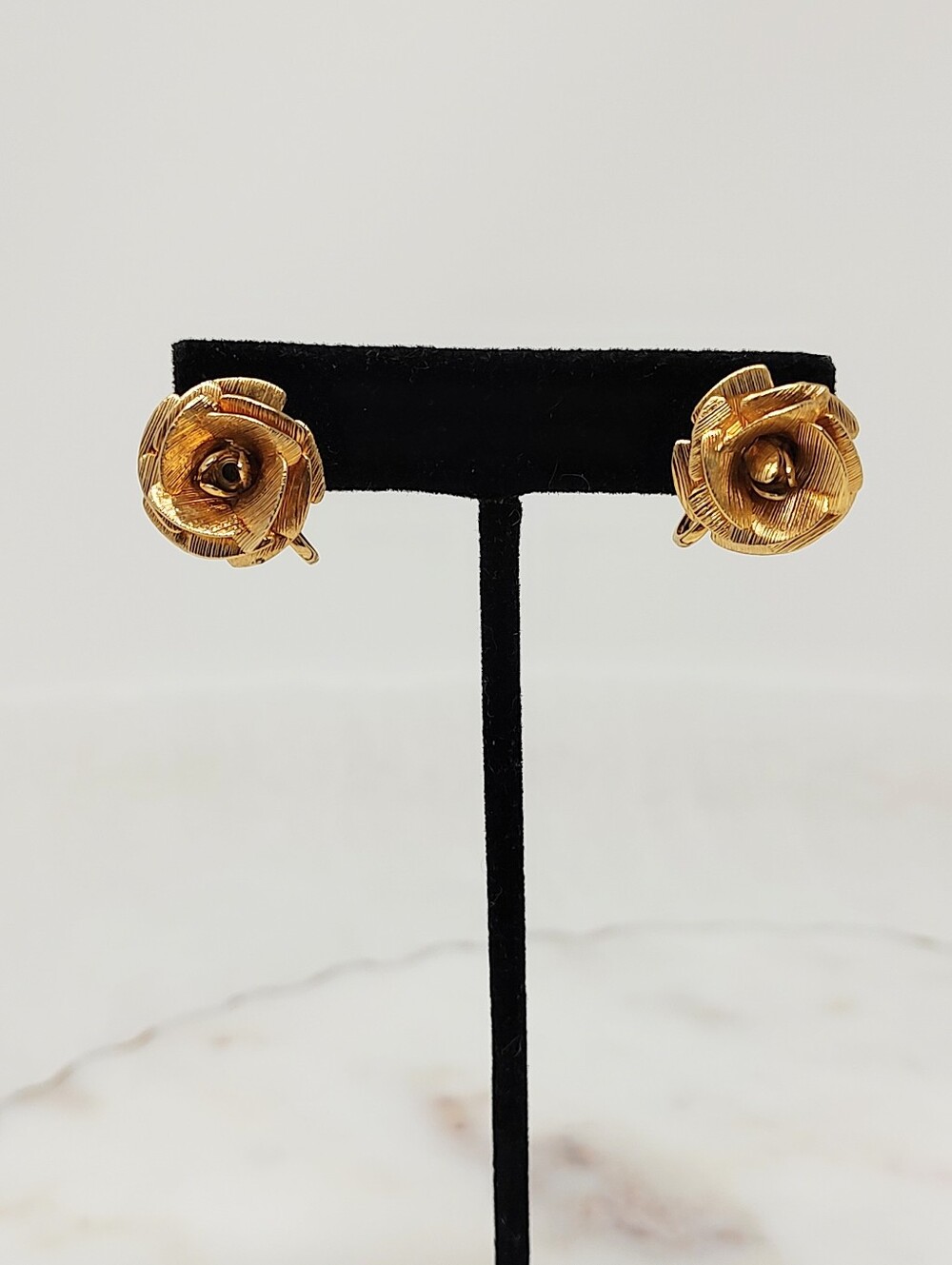 Gold Floral Rose Design Clip-on Earrings - Feminine Women’s Jewelry